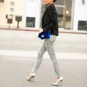 Verdugo Ultra Skinny Black/White Ankle Jeans from PAIGE. Size: 26 *Never worn*